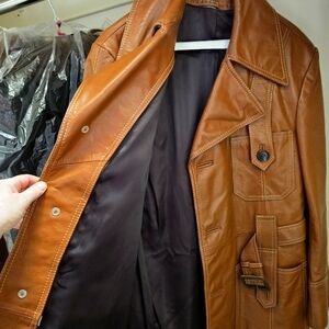Brown Leather jacket lined. 1970s vintage lined
